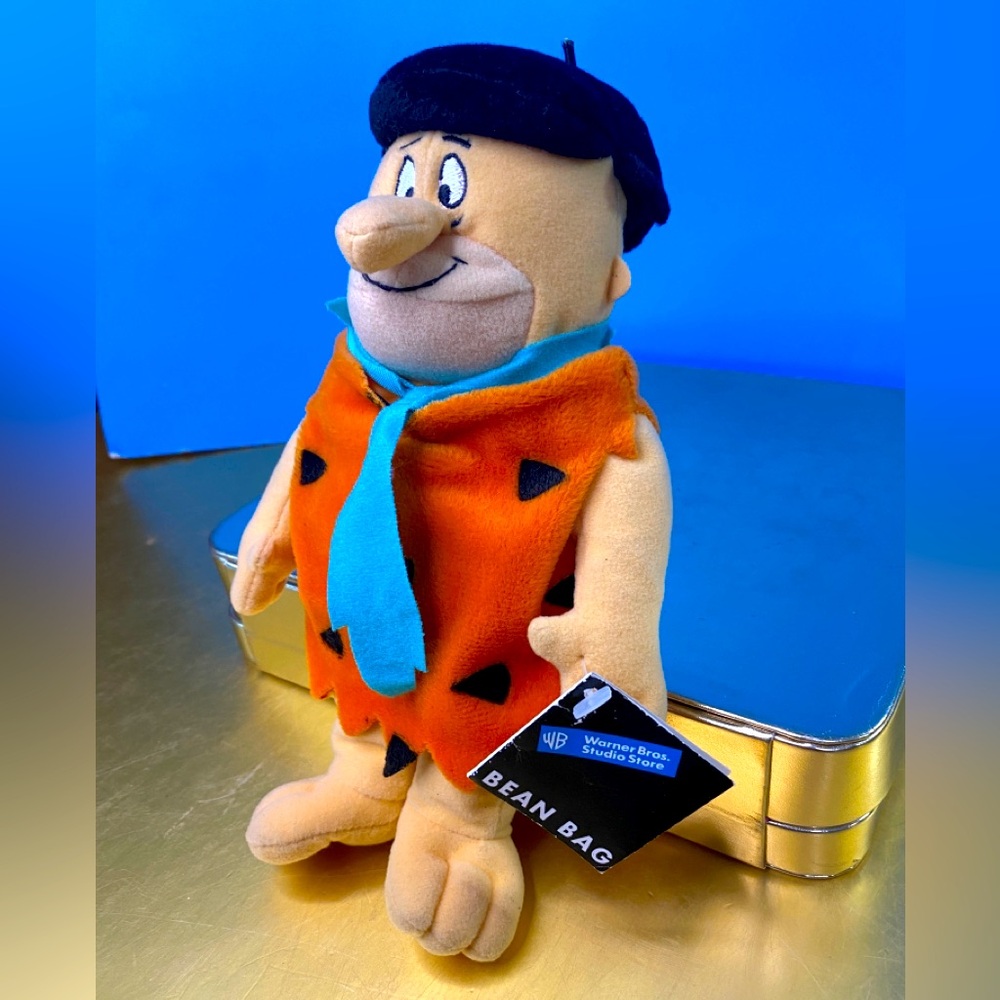 FRED FLINTSTONE VTG 1999 NWT WARNER BROS STORE BEAN BAG PLUSH EMBROIDERED FACE